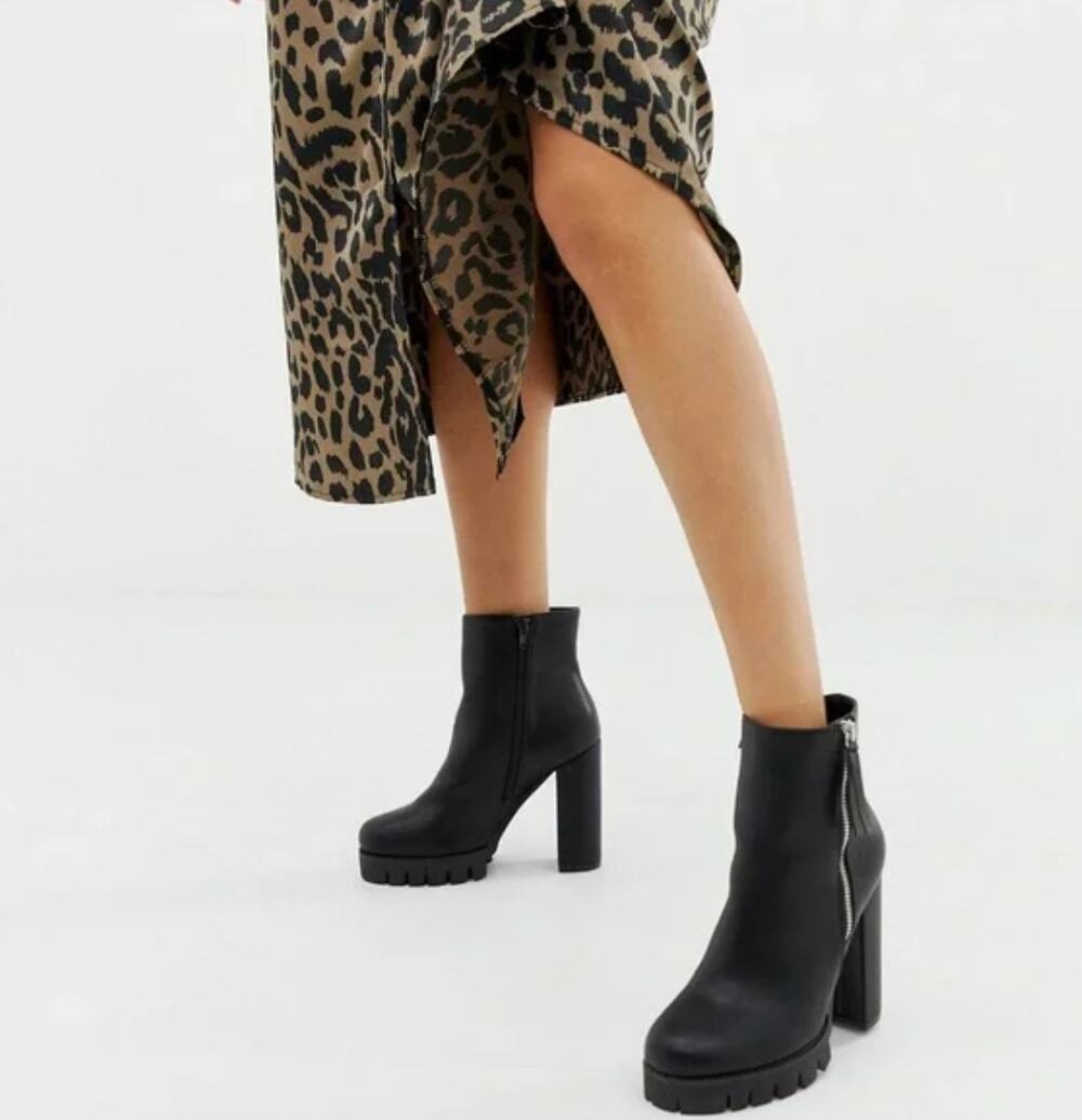 Women's Simmi London Jemma Platform Lug Sole Chunky Heeled Ankle Boot size 9